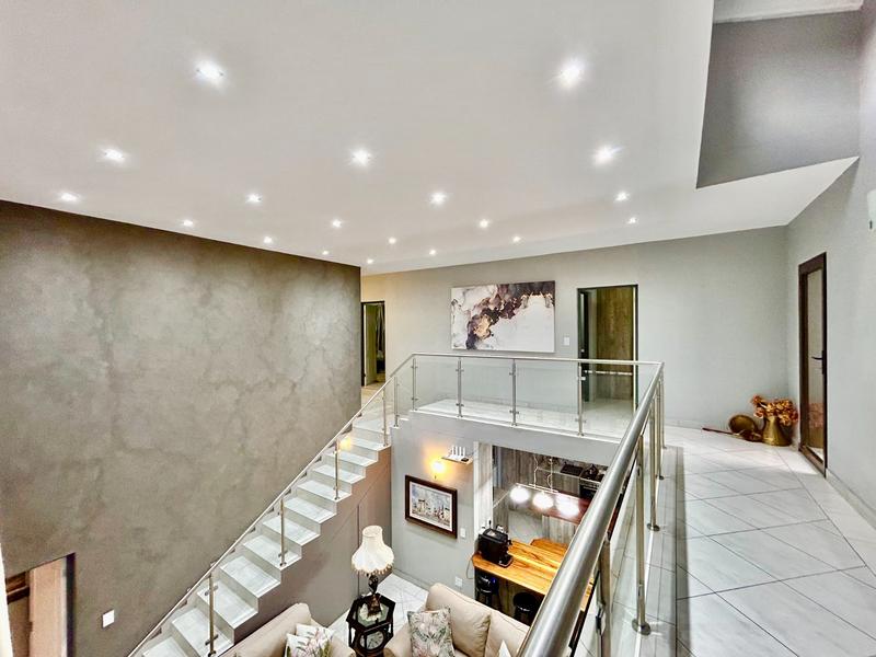 7 Bedroom Property for Sale in Melodie North West